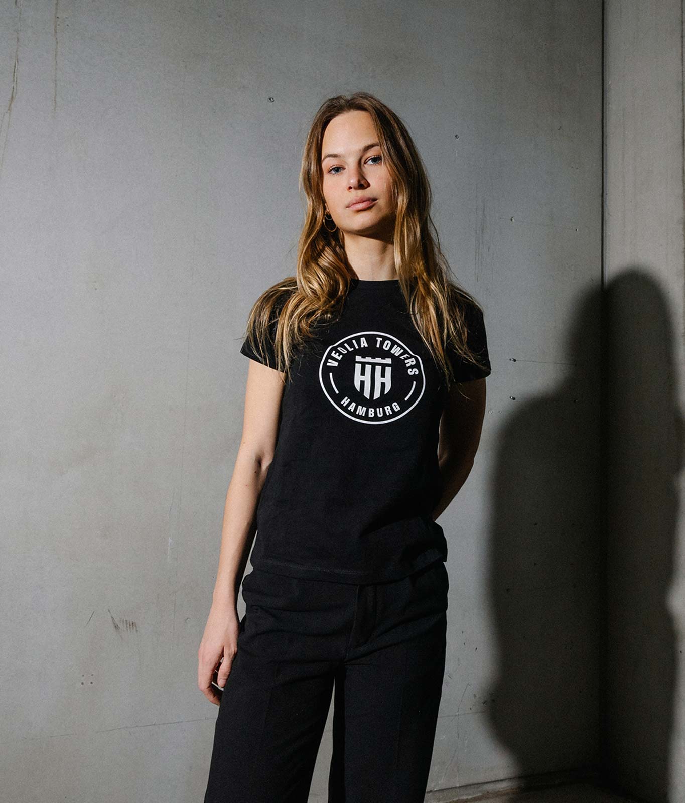 Frauen T-Shirt "Logo" Schwarz