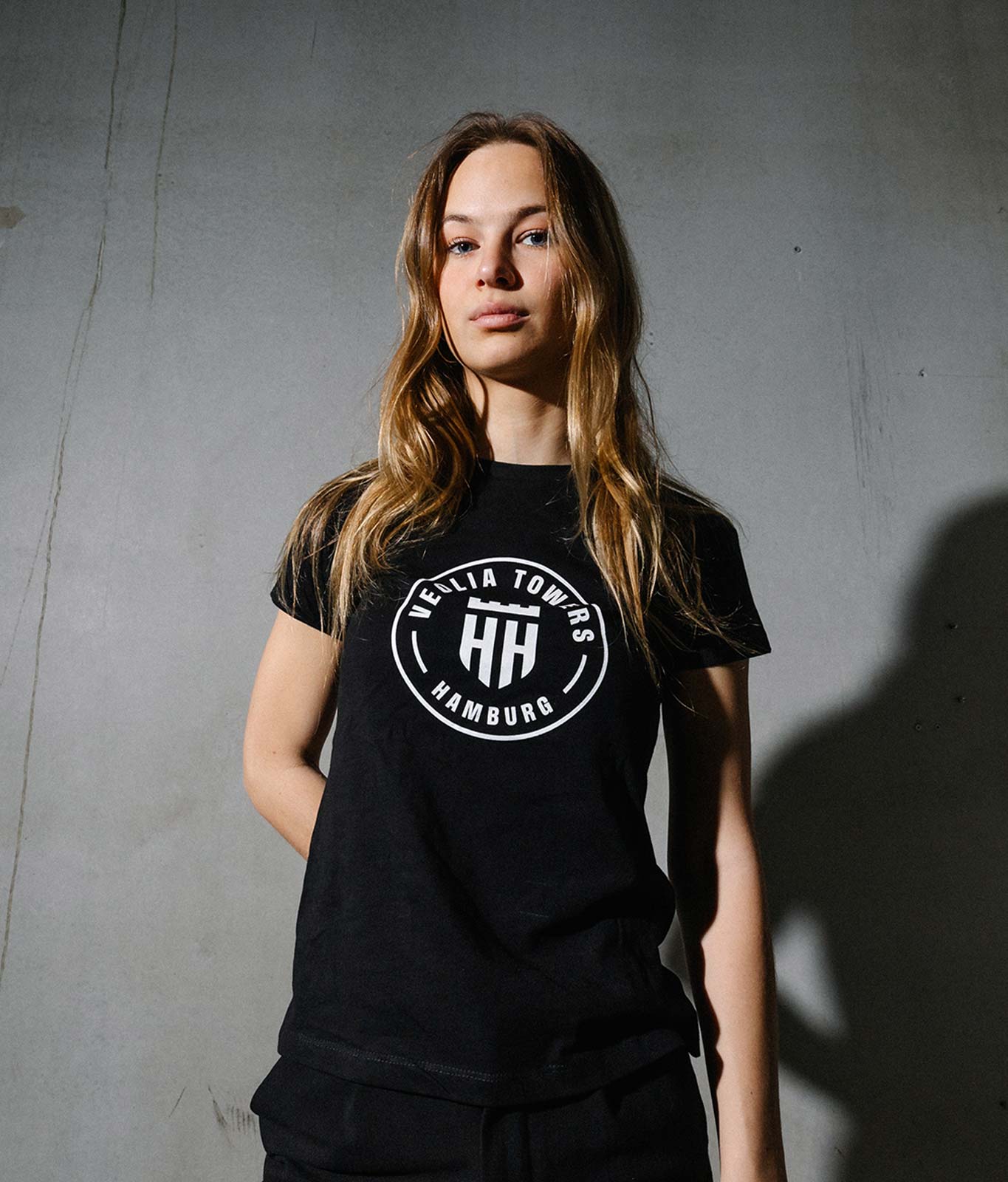 Frauen T-Shirt "Logo" Schwarz