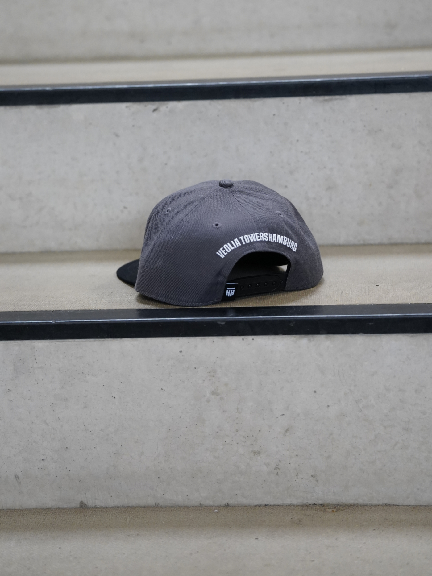 Towers Snapback - "Wappen Grau" - Kids