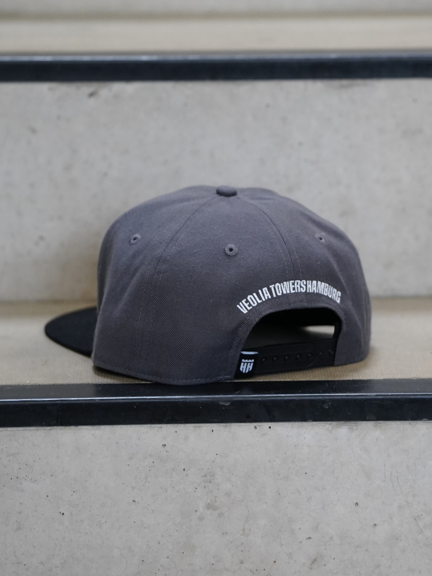 Towers Snapback - "Wappen Grau" - Erwachsene