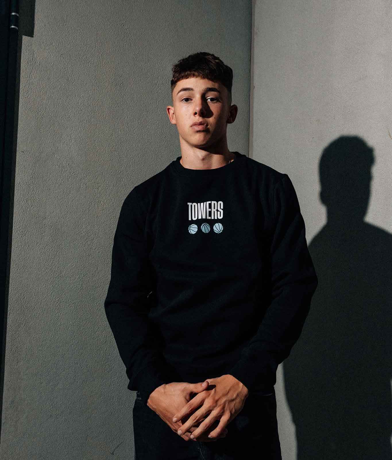 Pullover "Towers for three" Schwarz