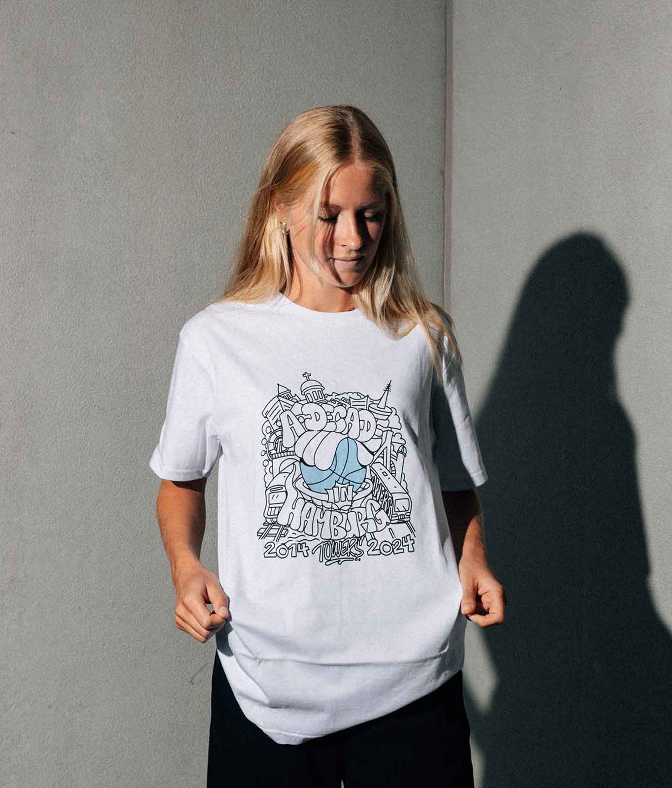T-Shirt "A Decade" Weiß