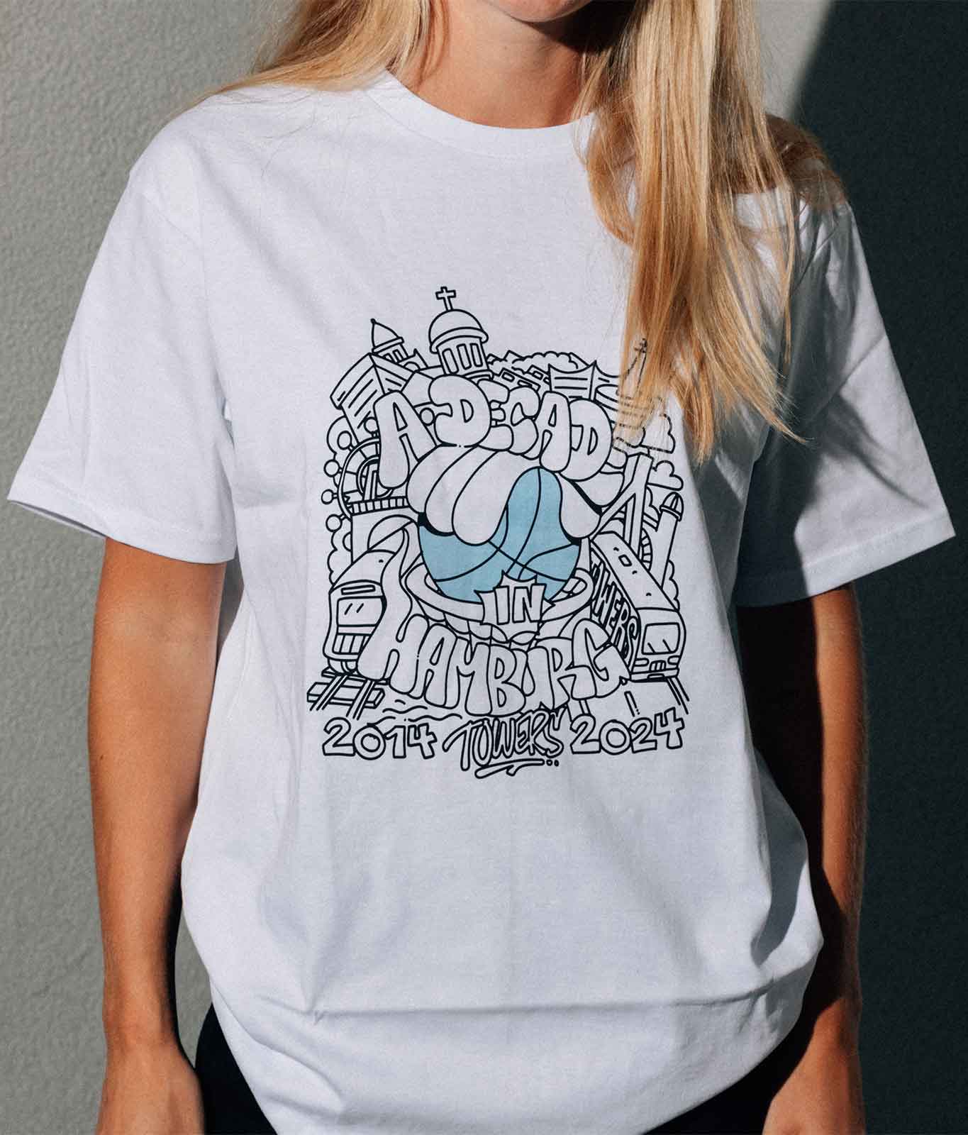 T-Shirt "A Decade" Weiß