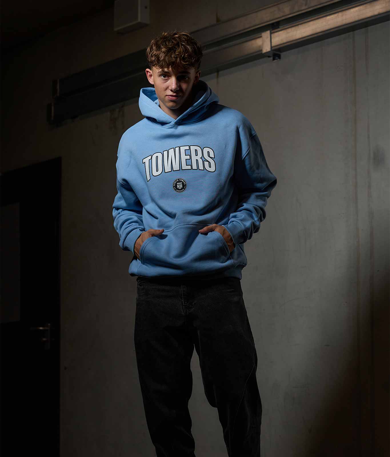 Hoodie „Towers“ Blau